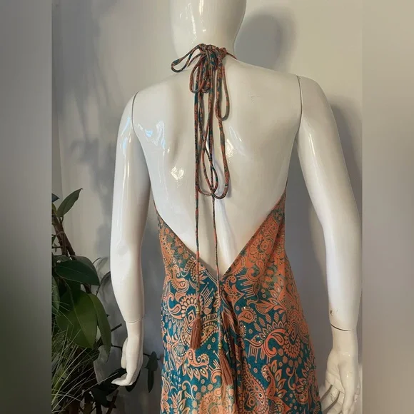 flowy Multicolor Paisley Maxi Dress - Picture 4 of 6